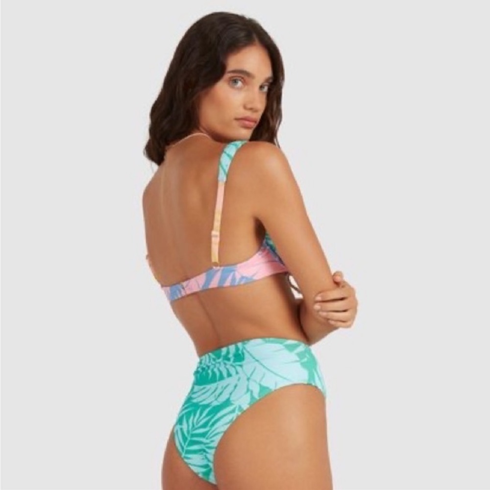 ☀️BILLABONG☀️ MYSTIC BEACH CHLOE MYSTIC BEACH HI MAUI BIKINI SET - Picture 15 of 15